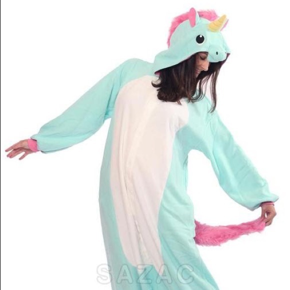 Light blue unicorn kigurumi/onesie - Picture 2 of 5